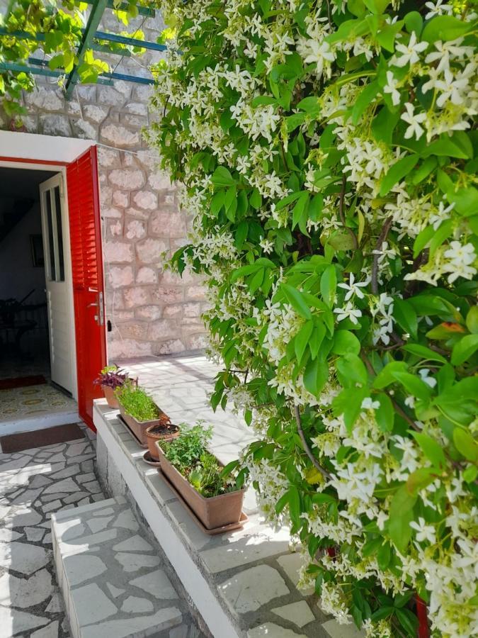 Villa Stone House In Buljarica Petrovac Exterior foto